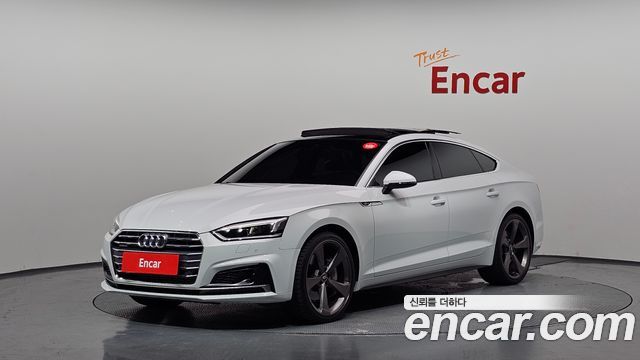 Audi A5 2019 — photo 1