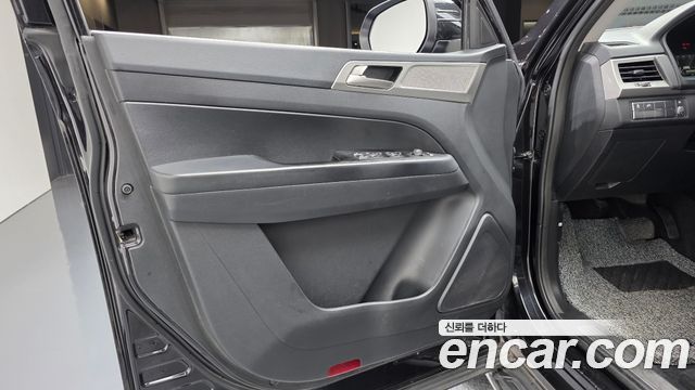 KG Mobility Rexton 2019 — photo 14
