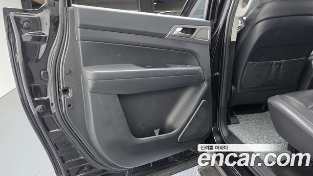 KG Mobility Rexton 2019 — photo 15