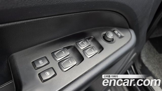 KG Mobility Rexton 2019 — photo 27