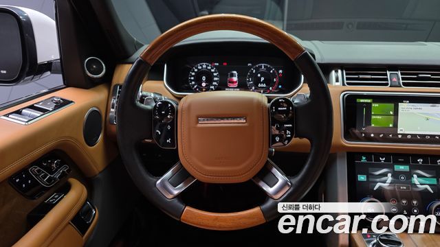 Land Rover Range Rover 2019 — photo 19
