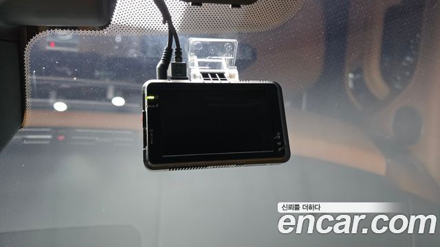 Land Rover Range Rover 2019 — photo 36