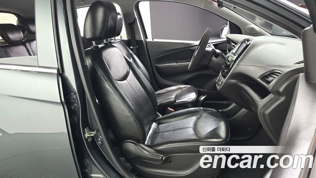Chevrolet Korea Spark 2018 — photo 12