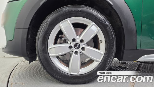 Mini Countryman 2020 — photo 5