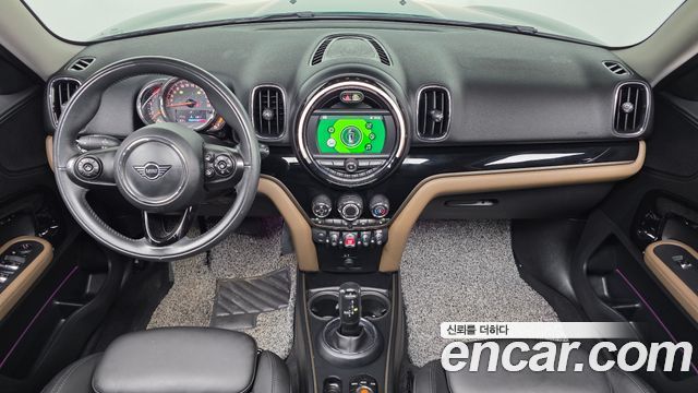 Mini Countryman 2020 — photo 10