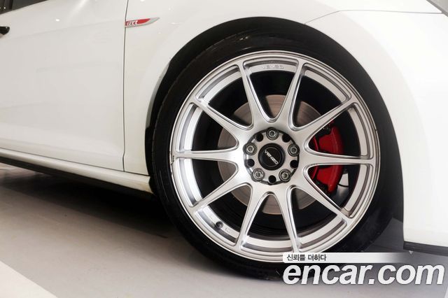 Volkswagen Golf 2014 — photo 13