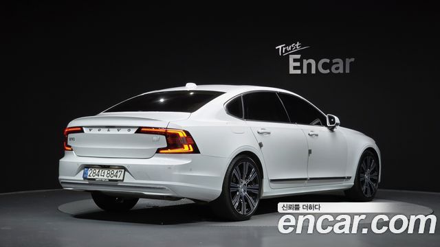 Volvo S90 2023 — photo 2
