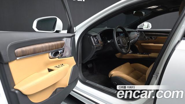 Volvo S90 2023 — photo 10
