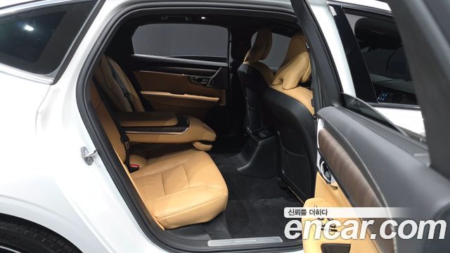 Volvo S90 2023 — photo 12