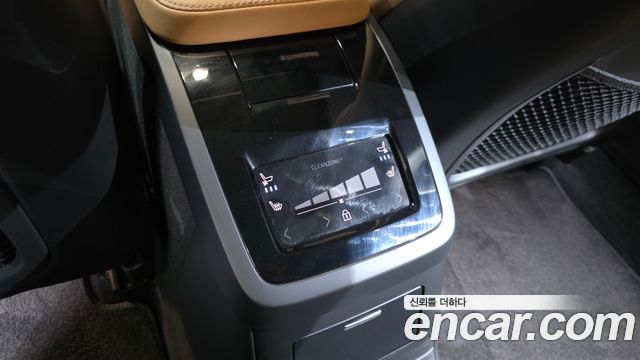 Volvo S90 2023 — photo 18