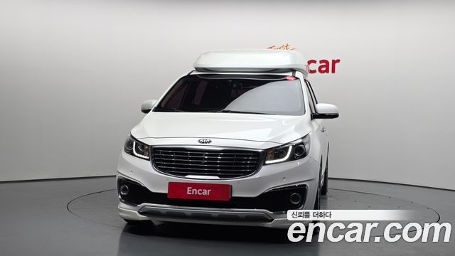Kia Canival 2017 — photo 3