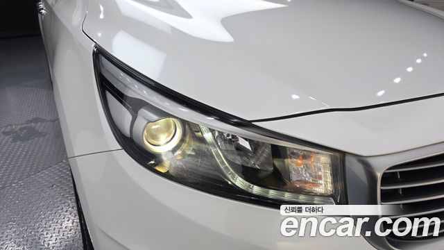 Kia Canival 2017 — photo 8