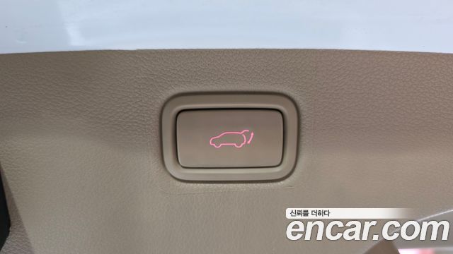 Kia Canival 2017 — photo 27