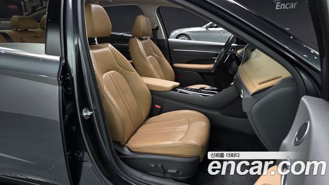 Hyundai Sonata 2020 — photo 17
