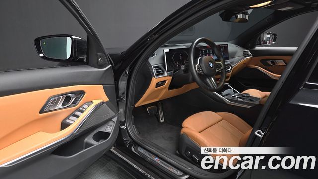BMW 3-Series 2024 — photo 13