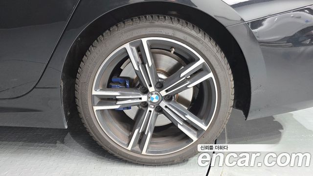 BMW 3-Series 2024 — photo 7