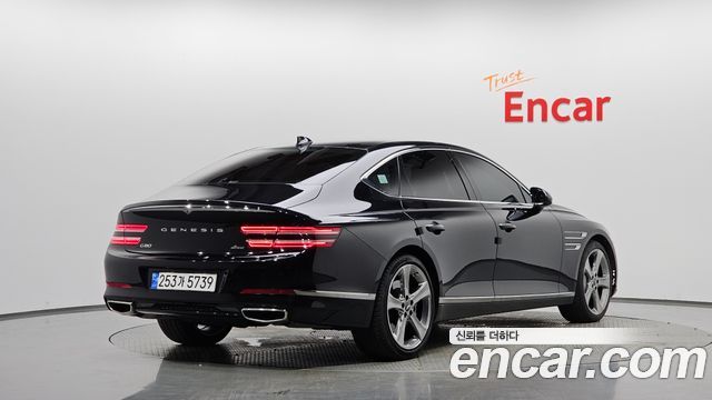 Genesis G80 2022 — photo 2