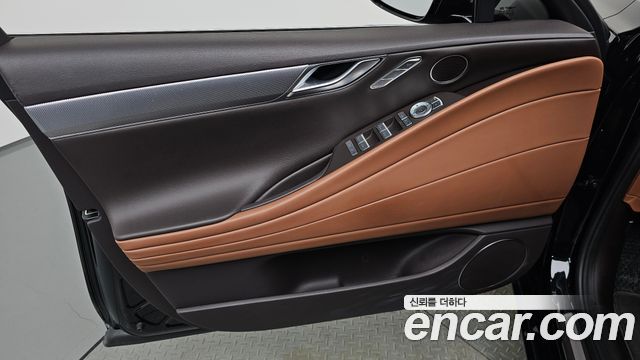 Genesis G80 2022 — photo 14