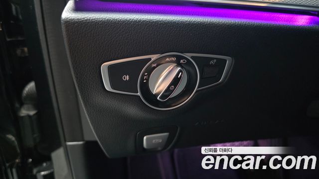 Mercedes-Benz E-Class 2018 — photo 25