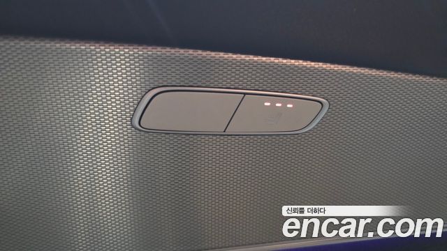 Mercedes-Benz E-Class 2018 — photo 27