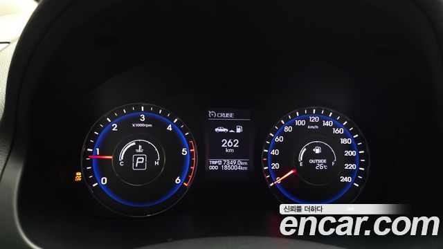Hyundai i40 2015 — photo 8