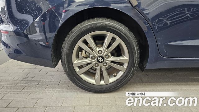 Hyundai AVANTE 2016 — photo 5
