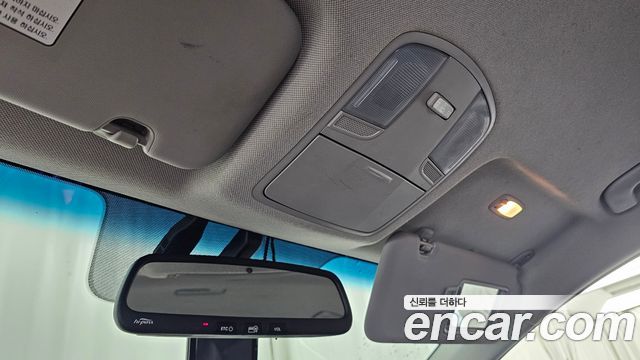 Hyundai AVANTE 2016 — photo 23