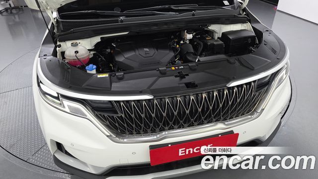 Kia Canival 2023 — photo 6