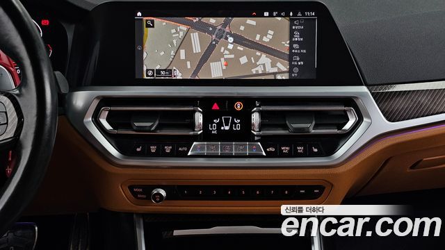 BMW 3-Series 2019 — photo 14