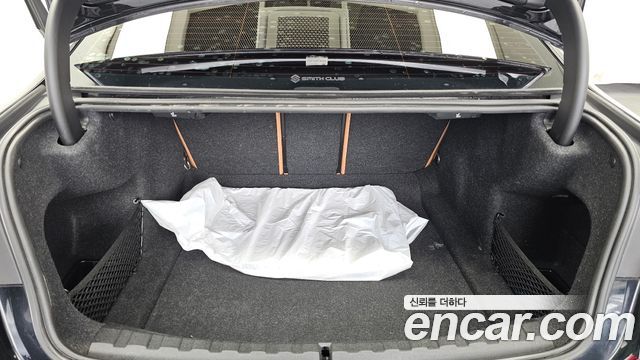 BMW 3-Series 2019 — photo 20