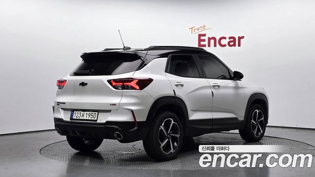 ChevroletGMDaewoo Trailblazer 2022 — photo 2