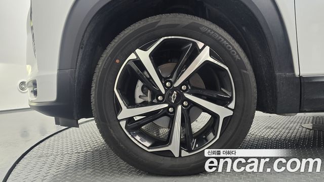 ChevroletGMDaewoo Trailblazer 2022 — photo 5