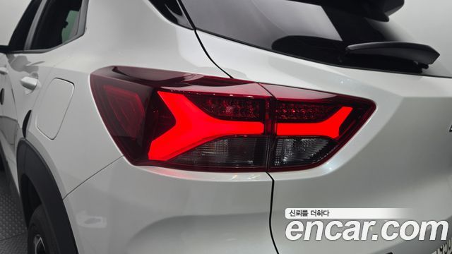 ChevroletGMDaewoo Trailblazer 2022 — photo 9
