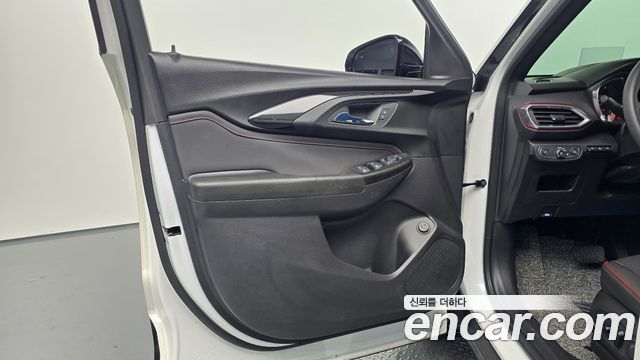 ChevroletGMDaewoo Trailblazer 2022 — photo 14