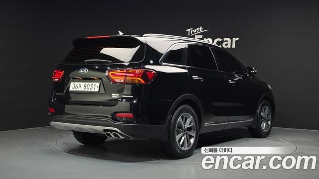 Kia Sorento 2018 — photo 2