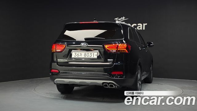 Kia Sorento 2018 — photo 4