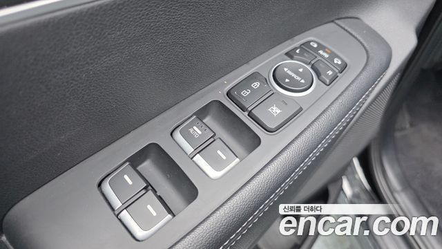 Kia Sorento 2018 — photo 12