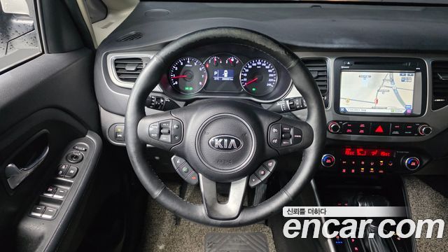 Kia Carens 2014 — photo 14