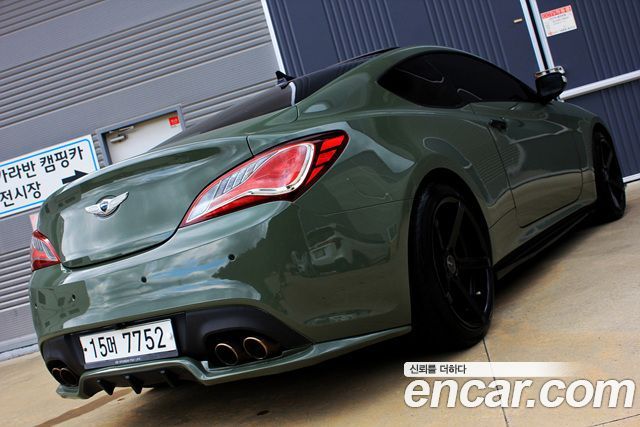 Hyundai Genesis 2010 — photo 4