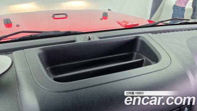 Jeep Wrangler 2017 — photo 25