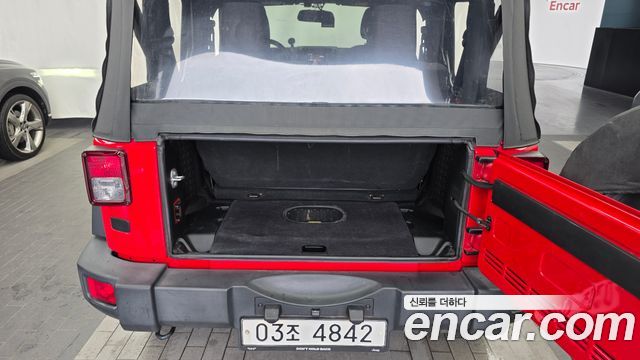 Jeep Wrangler 2017 — photo 26