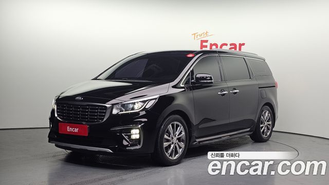 Kia Canival 2019 — photo 1