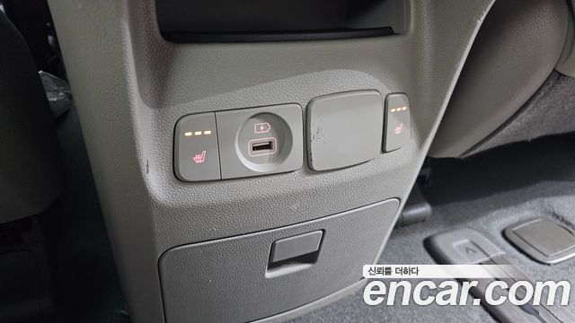 Kia Canival 2019 — photo 19