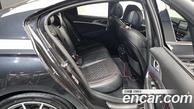 Genesis G70 2018 — photo 17