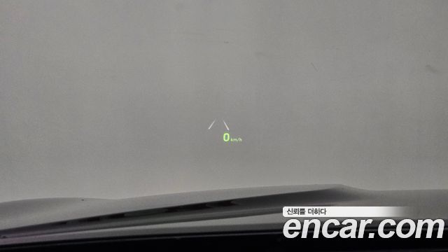 Genesis G70 2018 — photo 32