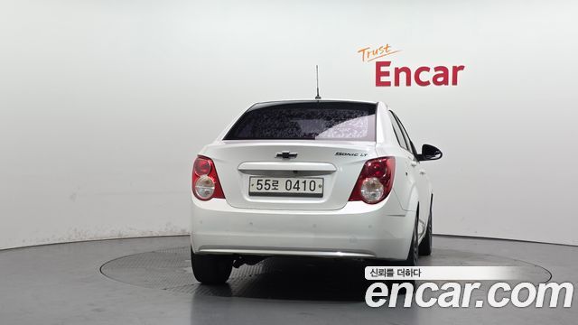 Chevrolet Korea Aveo 2013 — photo 4