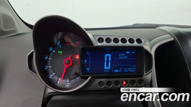 Chevrolet Korea Aveo 2013 — photo 8