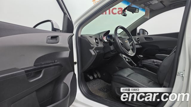 Chevrolet Korea Aveo 2013 — photo 12