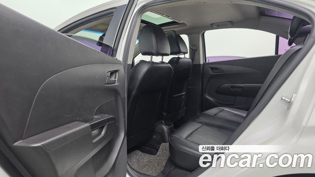 Chevrolet Korea Aveo 2013 — photo 18