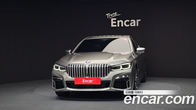 BMW 7-Series 2020 — photo 3